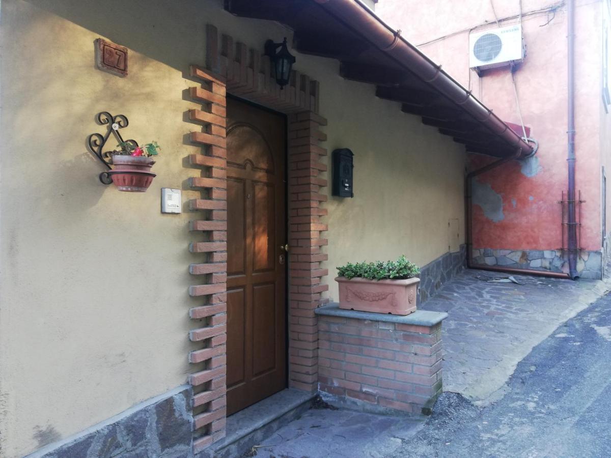 Villa Il Pettirosso Cesano Exterior foto